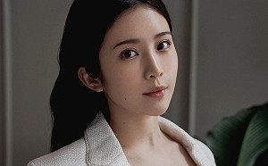 揪「四叉貓」除毛！鄭家純曬刮毛影片：進貢多毛熊