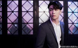 EXO出道10週年！張藝興親筆信宣布「不續約」SM娛樂