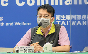 送藥到府卻不包含口服抗病毒藥物？羅一鈞：不是每個確診者都需要