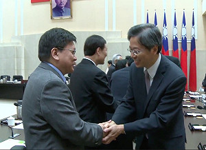 張善政讚內閣高CP值 相約畢業後開同學會