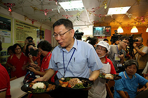 葉俊榮稱公宅別衝數字  柯P：隨民意修正