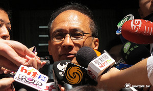 林全首次赴立院報告  豬農與藍黨團內外夾攻