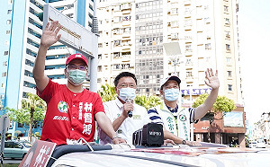 民調決戰 趙天麟陪鳳山林智鴻、鎮港余宗熹聯線車掃