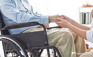 健保增助病人移除鼻胃管獎勵！每年1.3萬人受惠