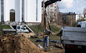 俄軍酷刑室曝光! 內藏多具屍體 烏克蘭民眾耳朵被割、牙齒被拔甚至性虐待