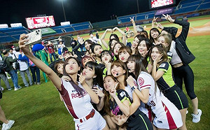 啦啦隊這女團最難跳？連林襄都被罵