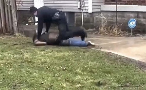 又一非裔遭警方殺害！華春瑩推特忙酸：「再一次，我無法呼吸」