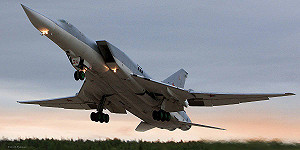 (影) 圖-22M3戰略轟炸機墜毀! 俄軍:機械故障 烏軍:防空擊落