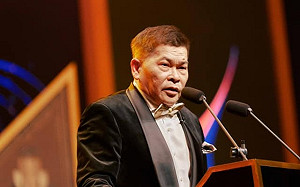 澎恰恰發聲明回應債務糾紛 籲外界：給我一些空間