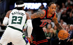 DDR狂攻41分新高！助公牛狂斬公鹿