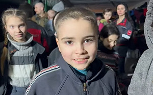 「我想看到太陽」 馬立波人躲地底2個月影片曝光