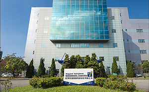 晶片製造在地化龍頭地位不保？TrendForce：2025年台灣仍擁有全球58％產能