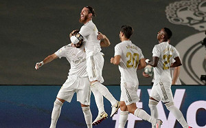 本澤馬單場雙響　皇馬首輪小輸曼城