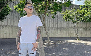 被網軍出征？鳳梨曝社群被「按怒洗版」無奈：怎麼回事