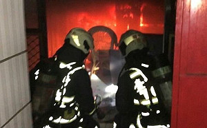 台中一家三口受困火場　父躲廁所亡