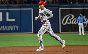 在大雨的夜裡　大谷4支0沒敲安