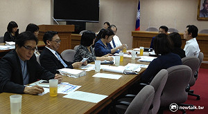 朝野協商：1年內訂出醫師納勞基法工時指引