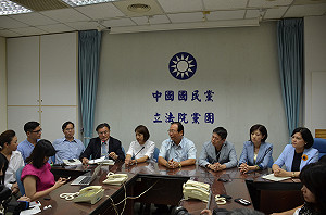 審促轉條例 藍人數劣勢再演「退席抗議」