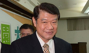 政院核定：何煖軒接華航董事長