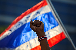 泰8月公投新憲 軍方疑一手遮天