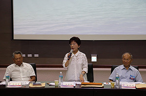 赴南投固樁？洪秀柱大讚吳敦義是黨內極品