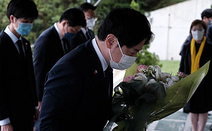 莊嚴中吹起了5月的溫柔千風！「日本自民黨青年局」今赴五指山悼念李登輝