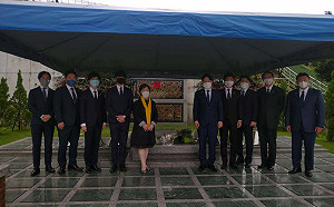 日自民黨青年局弔唁：李登輝是偉大的政治家