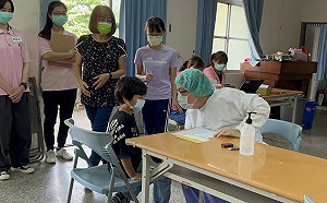 屏縣新增431例  屏東市167案、火車站設疫苗速打站