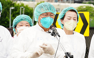 柯文哲一句話惹毛藍綠議員！28億防疫預算誰刪？梁文傑舉三點打臉