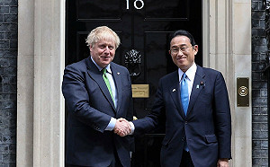 英日達成歷史性防衛協議 強生與岸田文雄齊喊：印太歐洲安全不可分