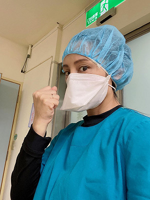 陳時中赴飯局美女比肩玩嗨?急診醫田知學大方「自首」打臉王鴻薇