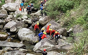 台大研究生八仙山溯溪 母親節失足摔落邊坡不治