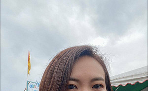 柯文哲刪預算怪中央 議員秀公文打臉 沒錢買快篩還砸百萬專書捧黃珊珊