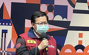 桃市開設長幼三合一採檢綠色通道 鄭文燦：5/11起中路、龍岡站啟動