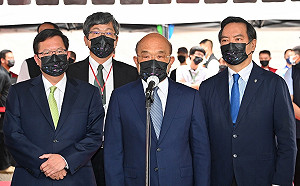 蘇貞昌：我們要進入正常生活 最後這一戰需要大家一起努力