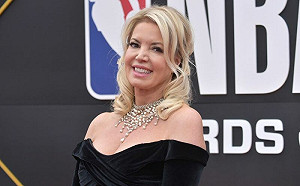 湖人老闆Buss：我越來越沒有耐心了