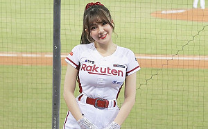 啦啦隊正妹紅到日本！穿比基尼辣跳「九天玄女」舞：有誠意嗎？