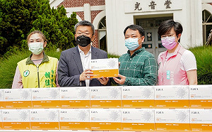 弱勢機構缺快篩劑 蔡其昌急送1500組