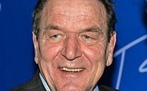 親俄面臨開除黨籍程序 德前總理施洛德：永遠是社民黨人