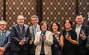 立委視導團抵日內瓦　王婉諭：盼加入WHA共度難關