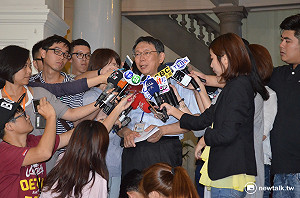 公安方案遠雄不買帳 柯P：難道要我們下跪投降？