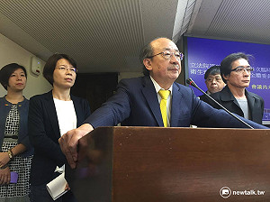 衛環委員會空轉 柯建銘：21日不處理一例一休