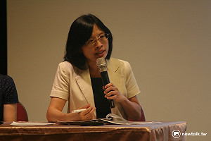 國發會：景氣緩步回溫 下半年仍待觀察