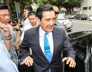 告周玉蔻加重誹謗 馬英九出庭：法院證清白