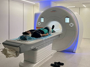 韓籍赴烏志願軍李根大尉負傷 醫院就診畫面曝光