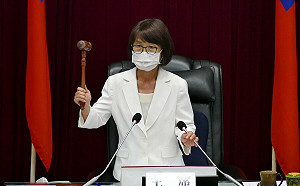 高市議會定期大會閉幕  曾麗燕勉陳其邁善用預算落實防疫工作