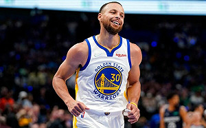 柯瑞若奪第四冠！將跟詹皇並列傳奇