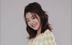 吸不到氣！楊小黎確診出關拍戲突胸悶  身體癱軟掛急診