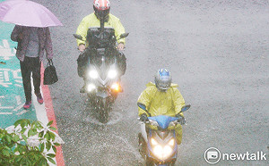 中南部多雨 中午高溫34°C出遊記得防曬