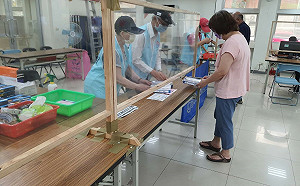 低收及中低收入戶每人5劑快篩 新北市29區6萬多人陸續發放